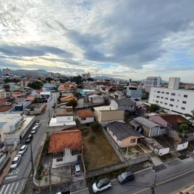 Apartamentos com 69m², 2 quartos, 1 suíte, 1 garagem, no bairro Bela Vista em São José