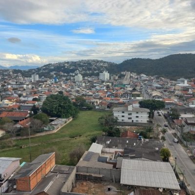 Apartamentos com 69m², 2 quartos, 1 suíte, 1 garagem, no bairro Bela Vista em São José