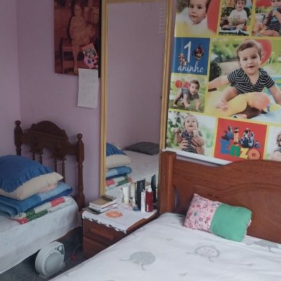 Casa Residencial com 300m², 4 quartos, 4 garagens, no bairro Carianos em Florianópolis