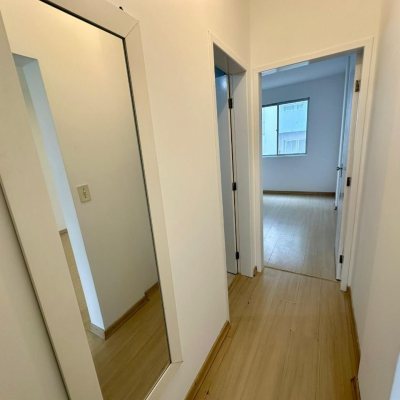 Apartamentos com 70m², 2 quartos, 1 garagem, no bairro Carvoeira em Florianópolis