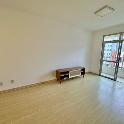 Apartamentos com 70m², 2 quartos, 1 garagem, no bairro Carvoeira em Florianópolis