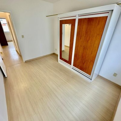 Apartamentos com 70m², 2 quartos, 1 garagem, no bairro Carvoeira em Florianópolis
