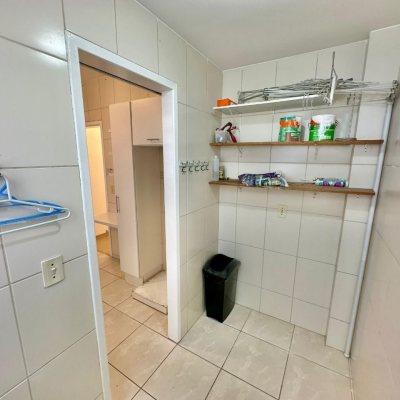 Apartamentos com 70m², 2 quartos, 1 garagem, no bairro Carvoeira em Florianópolis