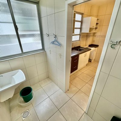 Apartamentos com 70m², 2 quartos, 1 garagem, no bairro Carvoeira em Florianópolis