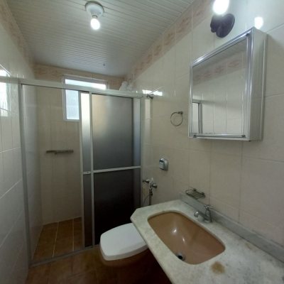 Apartamentos com 80m², 2 quartos, 1 garagem, no bairro Centro em Florianópolis