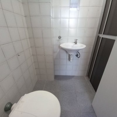 Apartamentos com 80m², 2 quartos, 1 garagem, no bairro Centro em Florianópolis