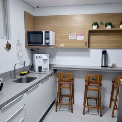 Sala com 212m², no bairro Centro em Florianópolis