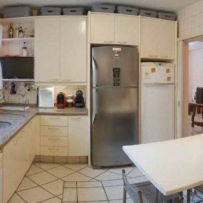 Apartamentos com 122m², 3 quartos, 1 suíte, 1 garagem, no bairro Centro em Florianópolis