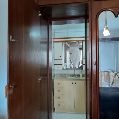 Apartamentos com 122m², 3 quartos, 1 suíte, 1 garagem, no bairro Centro em Florianópolis