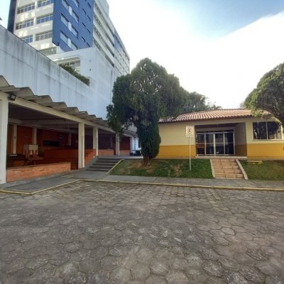 Apartamentos com 58m², 2 quartos, 1 garagem, no bairro Estreito em Florianópolis