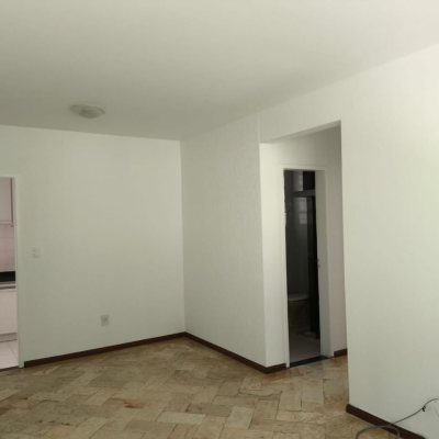Apartamentos com 58m², 2 quartos, 1 garagem, no bairro Estreito em Florianópolis