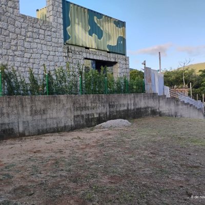Terrenos Residenciais com 451m², no bairro Areias De Baixo em Governador Celso Ramos