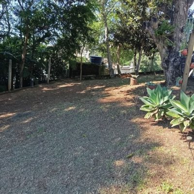 Casa Residencial com 15600m², 3 quartos, 1 suíte, 2 garagens, no bairro Ribeirão Da Ilha em Florianópolis