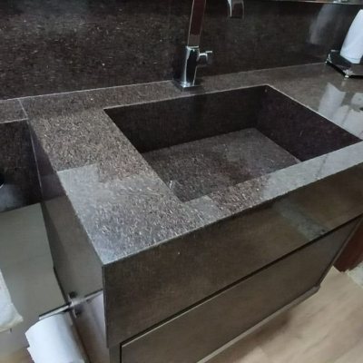 Casa Residencial com 271m², 3 quartos, 1 suíte, 2 garagens, no bairro Serraria em São José