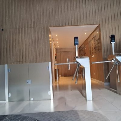 Sala com 38m², 1 garagem, no bairro Saco Dos Limões em Florianópolis