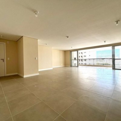 Apartamentos com 170m², 4 quartos, 2 suítes, 3 garagens, no bairro Itacorubi em Florianópolis