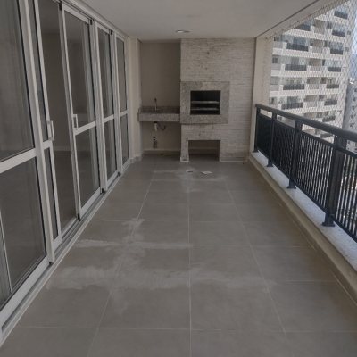 Apartamentos com 170m², 4 quartos, 2 suítes, 3 garagens, no bairro Itacorubi em Florianópolis