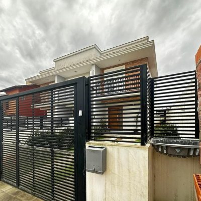 Casa Residencial com 117m², 3 quartos, 1 suíte, 2 garagens, no bairro Campeche em Florianópolis