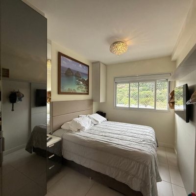 Apartamentos com 73m², 2 quartos, 1 suíte, 2 garagens, no bairro Itacorubi em Florianópolis