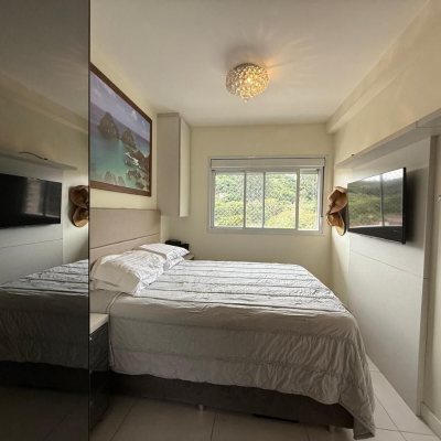 Apartamentos com 73m², 2 quartos, 1 suíte, 2 garagens, no bairro Itacorubi em Florianópolis