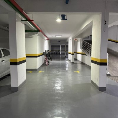 Apartamentos com 73m², 2 quartos, 1 suíte, 2 garagens, no bairro Itacorubi em Florianópolis