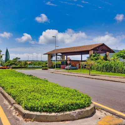 Terrenos Residenciais com 1261m², no bairro Ingleses em Florianópolis