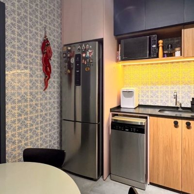 Apartamentos com 76m², 2 quartos, 1 suíte, no bairro Centro em Florianópolis