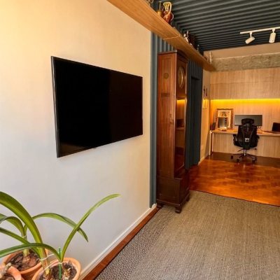 Apartamentos com 76m², 2 quartos, 1 suíte, no bairro Centro em Florianópolis
