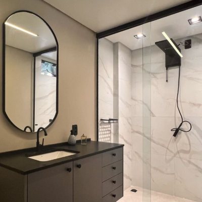 Apartamentos com 76m², 2 quartos, 1 suíte, no bairro Centro em Florianópolis