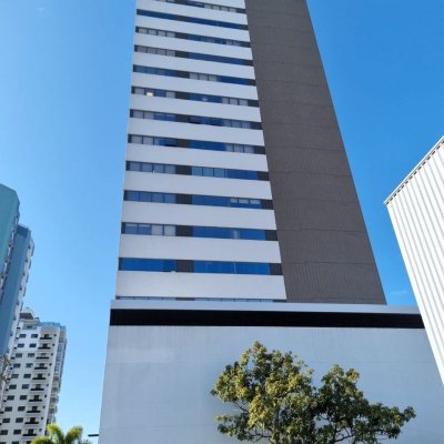 Sala com 26m², no bairro Campinas em São José
