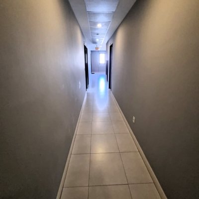 Sala com 26m², no bairro Campinas em São José