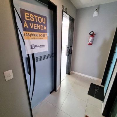 Sala com 26m², no bairro Campinas em São José