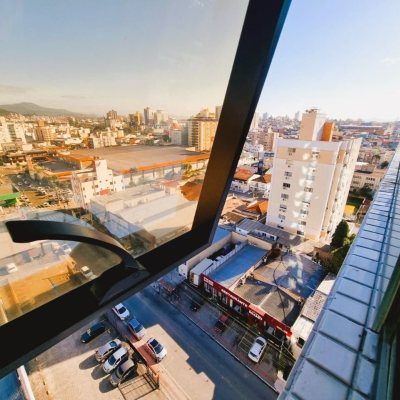 Sala com 26m², no bairro Campinas em São José