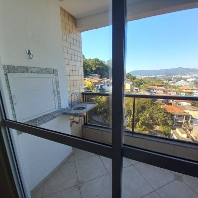 Apartamentos com 71m², 2 quartos, 1 suíte, 1 garagem, no bairro João Paulo em Florianópolis
