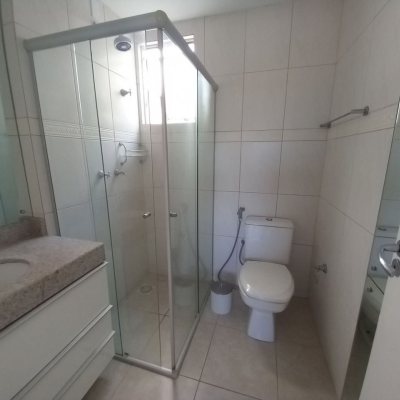 Apartamentos com 71m², 2 quartos, 1 suíte, 1 garagem, no bairro João Paulo em Florianópolis