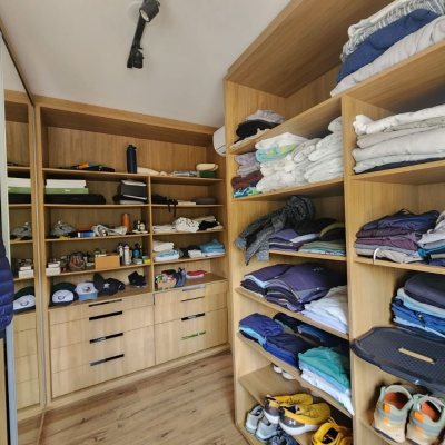 Apartamentos com 170m², 4 quartos, 2 suítes, 3 garagens, no bairro Itacorubi em Florianópolis