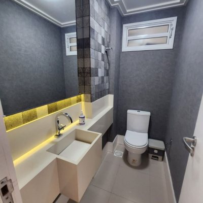 Apartamentos com 170m², 4 quartos, 2 suítes, 3 garagens, no bairro Itacorubi em Florianópolis