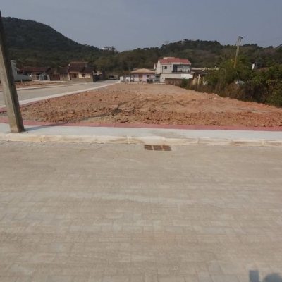 Terreno Comercial/Residencial com 360m², no bairro Potecas em São José