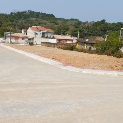 Terreno Comercial/Residencial com 360m², no bairro Potecas em São José