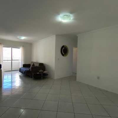 Apartamentos com 91m², 3 quartos, 1 suíte, 1 garagem, no bairro Campinas em São José