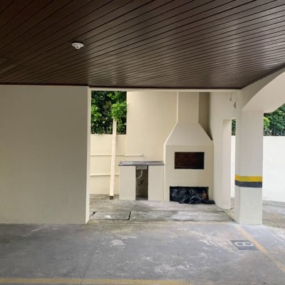 Cobertura com 105m², 2 quartos, 1 garagem, no bairro Canasvieiras em Florianópolis