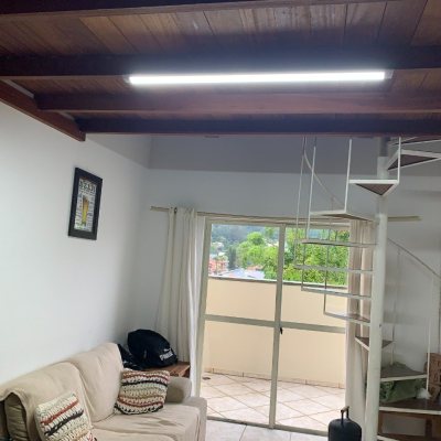 Cobertura com 105m², 2 quartos, 1 garagem, no bairro Canasvieiras em Florianópolis