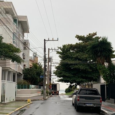 Cobertura com 105m², 2 quartos, 1 garagem, no bairro Canasvieiras em Florianópolis