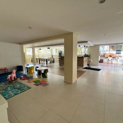 Cobertura com 185m², 2 quartos, 2 suítes, 2 garagens, no bairro Campeche em Florianópolis