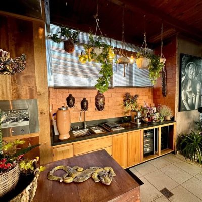 Cobertura com 185m², 2 quartos, 2 suítes, 2 garagens, no bairro Campeche em Florianópolis