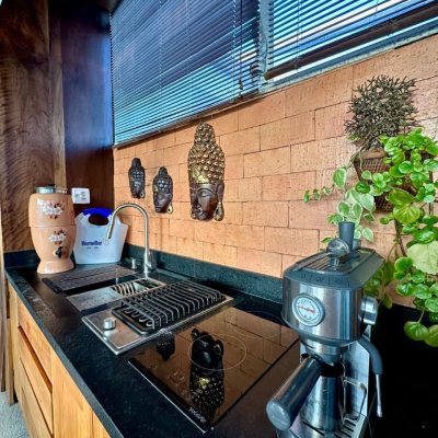 Cobertura com 185m², 2 quartos, 2 suítes, 2 garagens, no bairro Campeche em Florianópolis