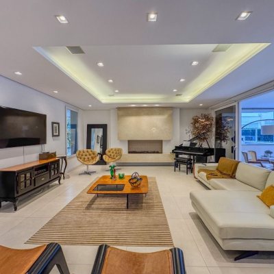 Casa em Condomínio com 890m², 5 quartos, 5 suítes, 6 garagens, no bairro Jurerê Internacional em Florianópolis