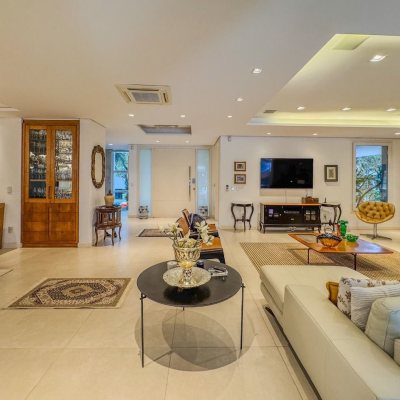Casa em Condomínio com 890m², 5 quartos, 5 suítes, 6 garagens, no bairro Jurerê Internacional em Florianópolis