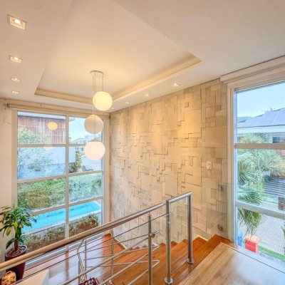 Casa em Condomínio com 890m², 5 quartos, 5 suítes, 6 garagens, no bairro Jurerê Internacional em Florianópolis