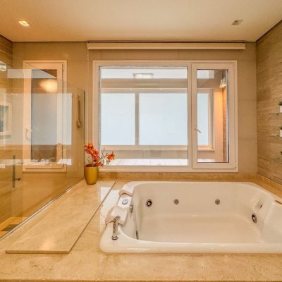 Casa em Condomínio com 890m², 5 quartos, 5 suítes, 6 garagens, no bairro Jurerê Internacional em Florianópolis